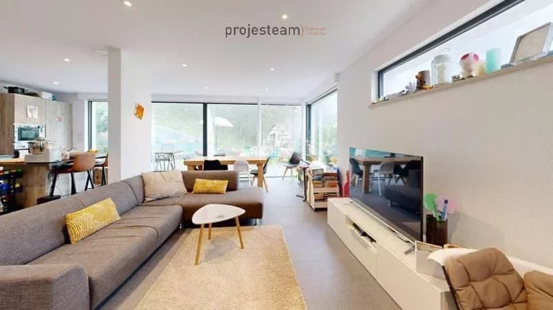 On the edge of a forest area? Contemporary villa in a privileged setting (3)