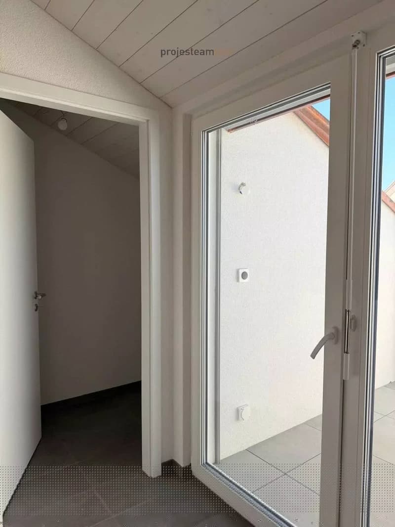 Appartamento nuovo - Duplex mansardato con fascino e charme accentuati da doppie altezze del soffitto (7)