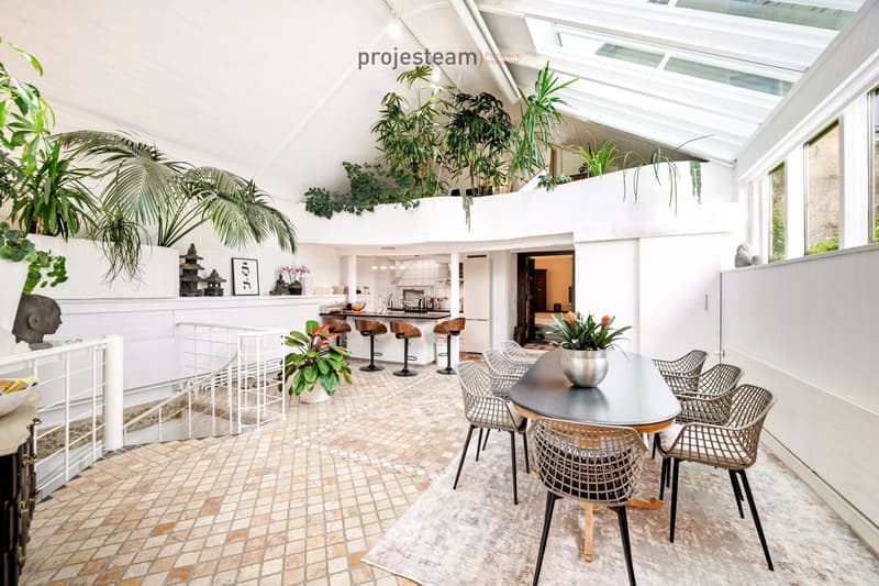 2 apartments 84m2 and 181m2, combined into a triplex in a renovated farm (9)