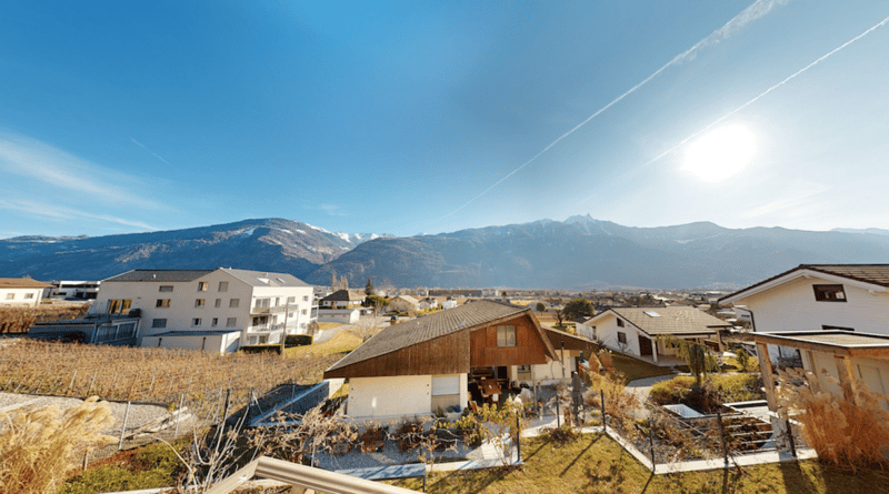 MAGNIFICENT SEMI-DETACHED VILLA 3 PCS ½ OF 107 M2 IN THE HEART OF THE VINEYARDS IN SAILLON (3)