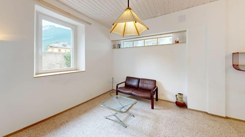 Petit immeuble locatif à 300 mètres du centre-ville (29)