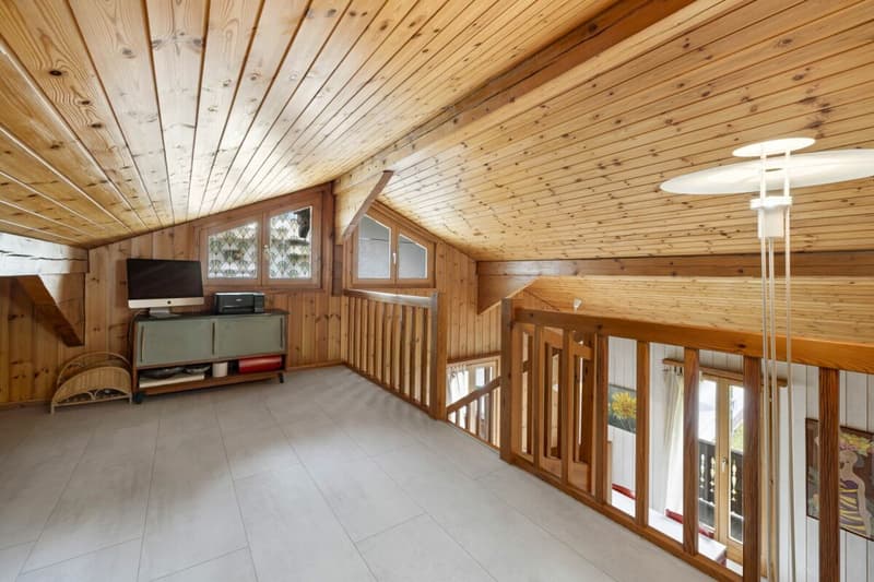 Petit immeuble locatif à 300 mètres du centre-ville (17)