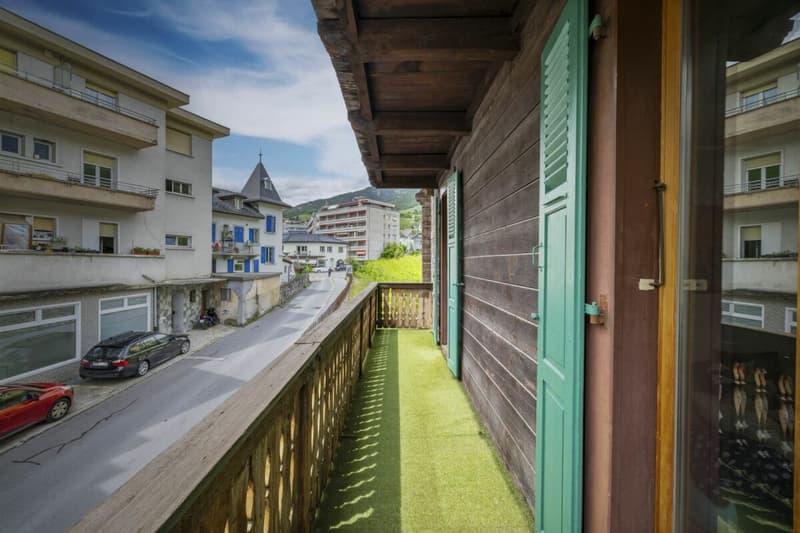 Petit immeuble locatif à 300 mètres du centre-ville (21)