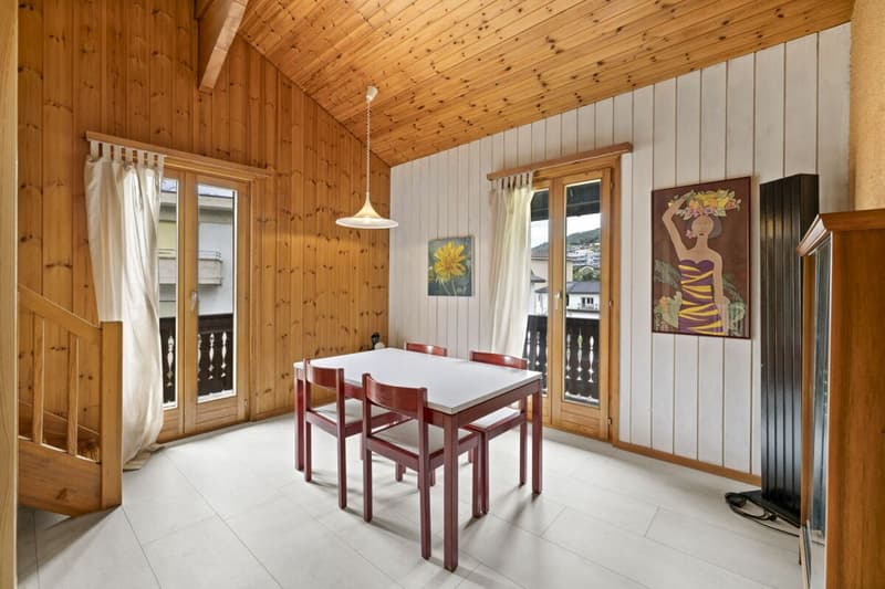 Petit immeuble locatif à 300 mètres du centre-ville (13)