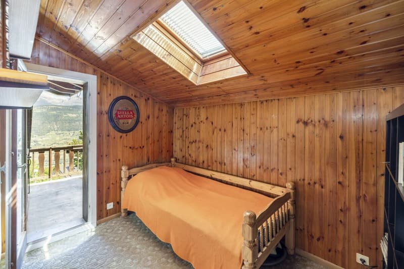 Detached house with 5 rooms and ½, 224 m2 living space, on a plot of 1693 m2 with breathtaking views (15)