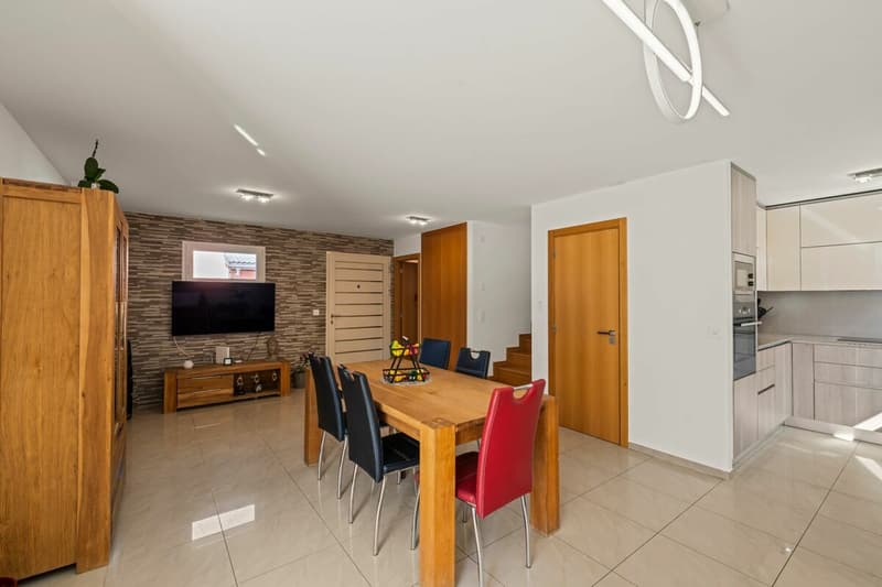 Charming 4.5 room villa of 130 m2 in Vétroz on a plot of 463 m2 (7)