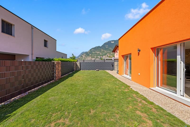 Charming 4.5 room villa of 130 m2 in Vétroz on a plot of 463 m2 (19)