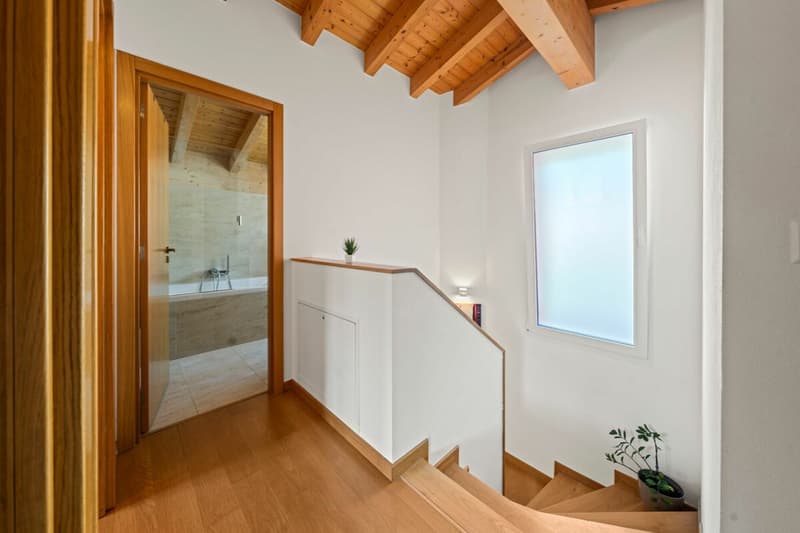 Charming 4.5 room villa of 130 m2 in Vétroz on a plot of 463 m2 (12)