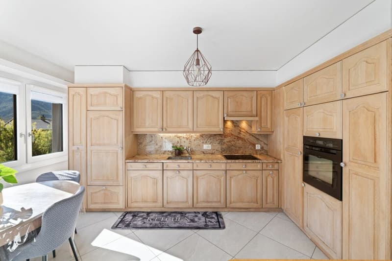 Bel appartement rénové dans le charmant village de Noës (8)