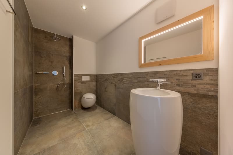 5DM39595-HDR.jpg
