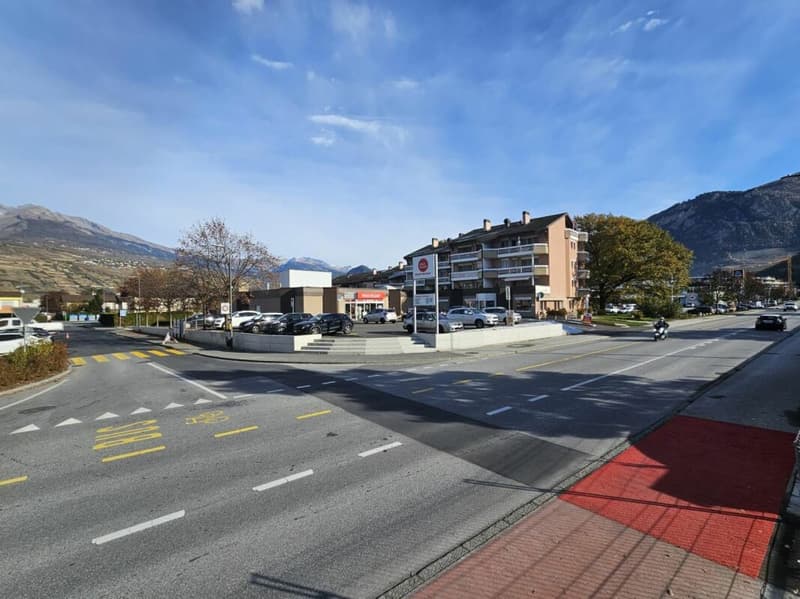 Underground parking space in Sion (1)