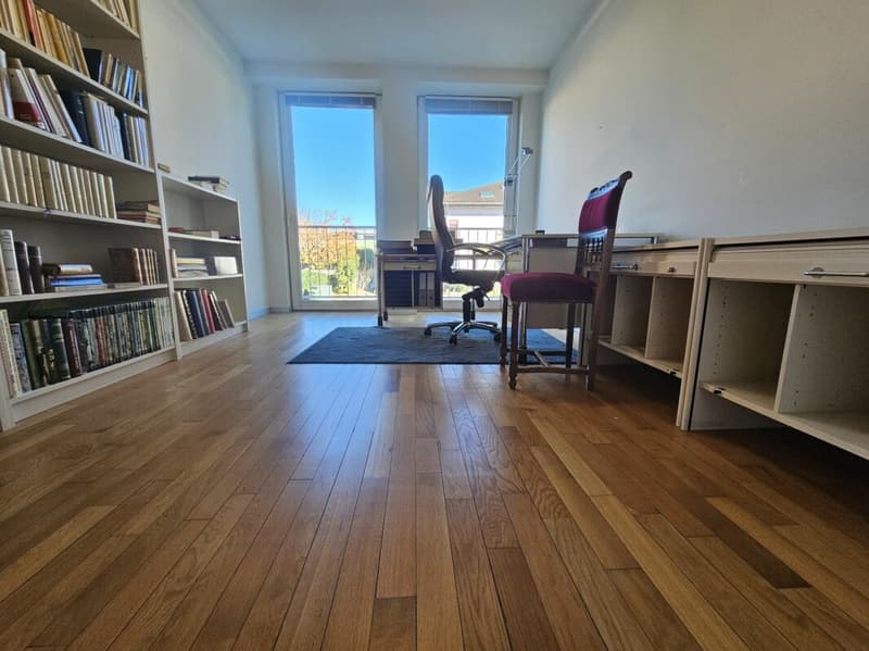 Appartamento di 4,5 locali al piano terra con giardino privato a Uvrier (4)