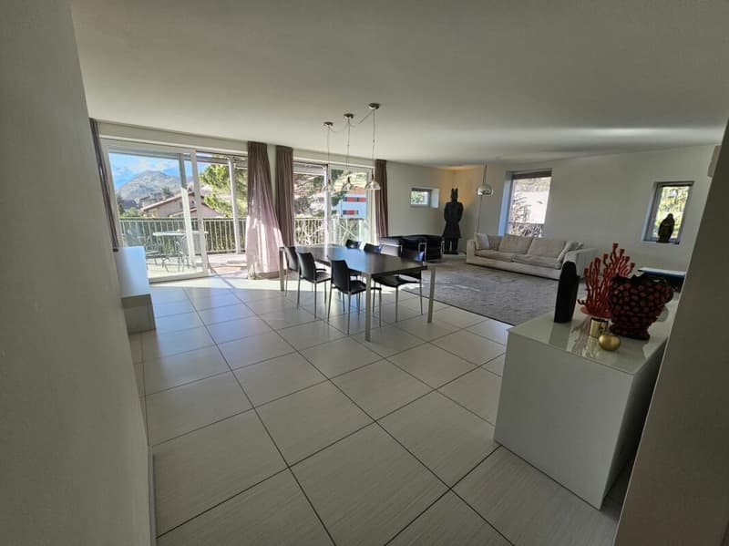 Appartamento di 4,5 locali al piano terra con giardino privato a Uvrier (3)