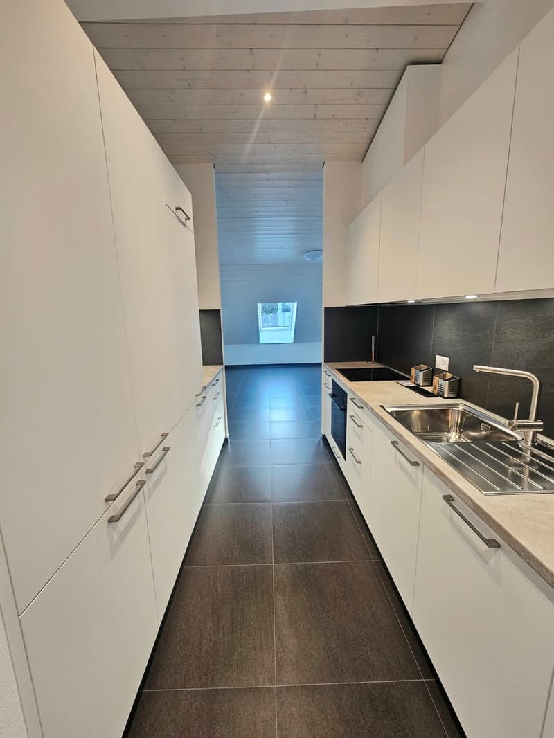 Moderne 3-Zimmer-Wohnung mit atemberaubendem Blick in Yverdon-les-Bains (3)