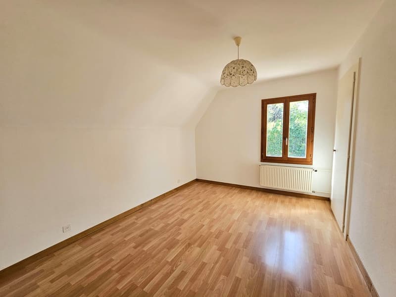 Charmante maison bifamiliale de 4.5 pièces à Nyon (4)