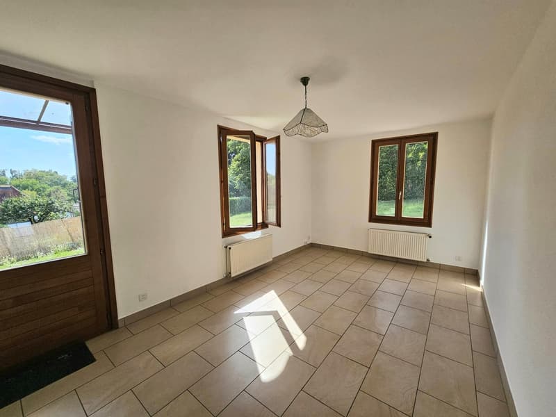 Charmante maison bifamiliale de 4.5 pièces à Nyon (3)