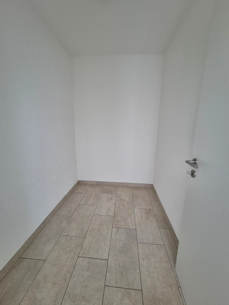Appartamento 2,5 locali a piano rialzato adattato 65m2 (3)