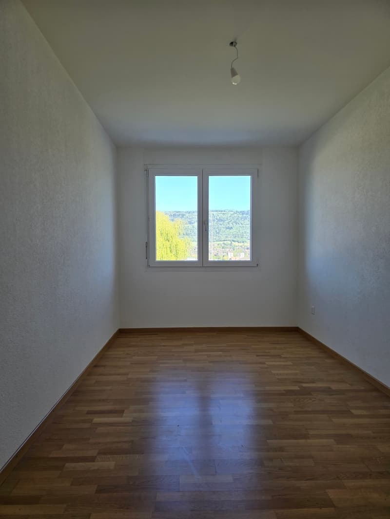 3.5-room apartment on the 1st floor, 64 m2, with elevator (7)