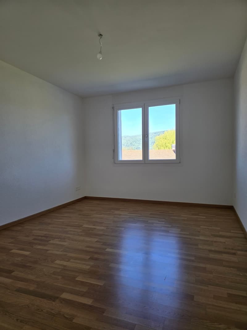 3.5-room apartment on the 1st floor, 64 m2, with elevator (8)