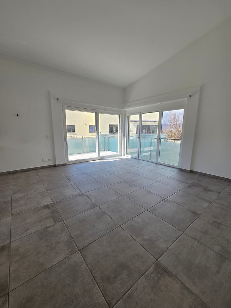 Appartamento di 98 m2, 4 locali al 1° piano, senza ascensore (8)