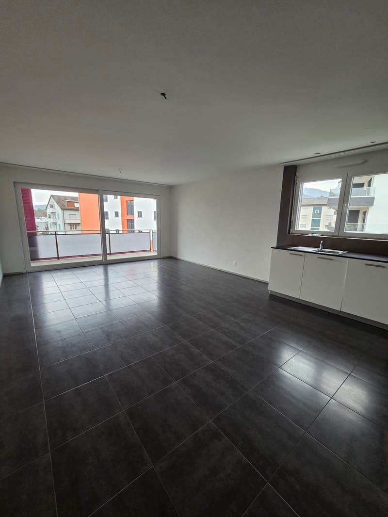 4.5-room apartment of 107 m2 on the 2nd floor with elevator (7)