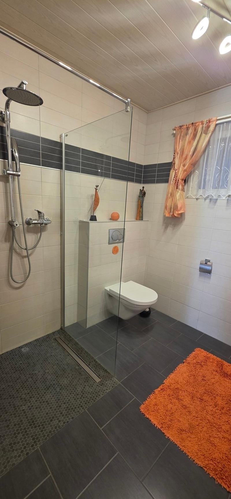 A découvrir, belle maison 6.5 pces entretenue avec coeur (12)