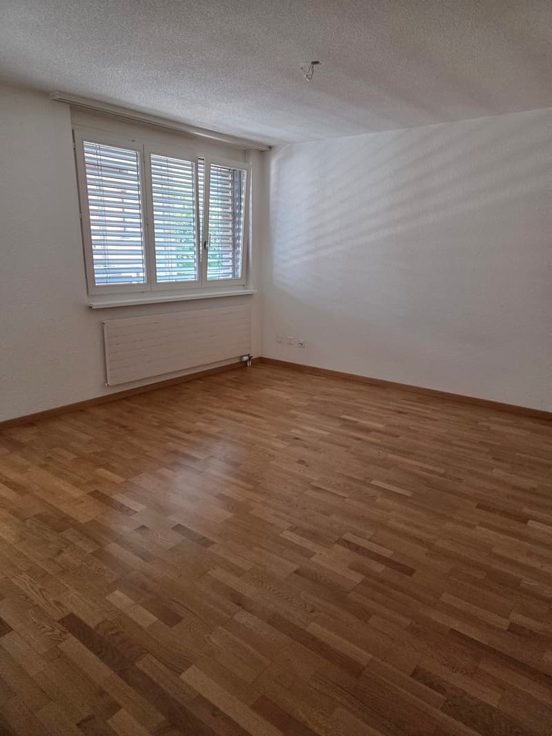 Studio mit 40 m2 im 1. Stock mit Aufzug (3)