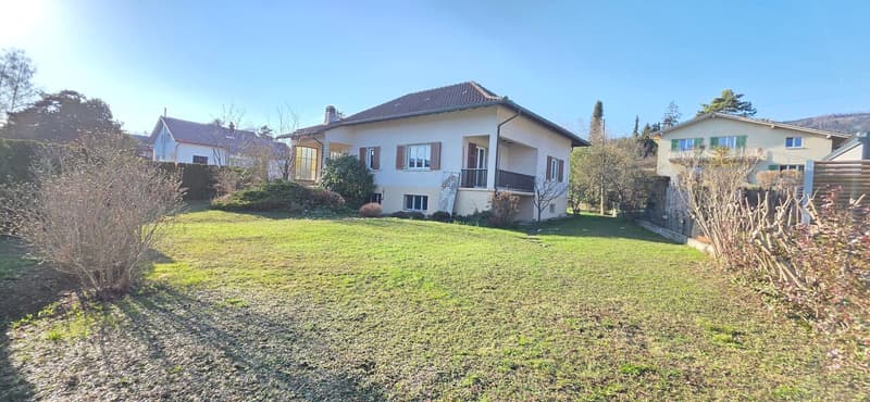 Casa luminosa di 4.5 locali con grande potenziale e ampi garage (9)