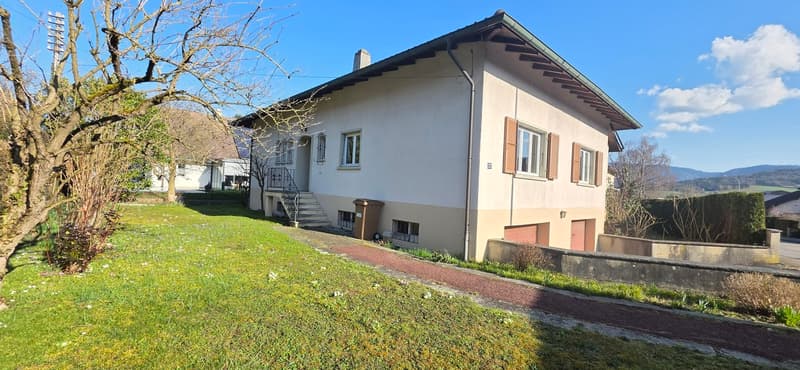 Casa luminosa di 4.5 locali con grande potenziale e ampi garage (10)