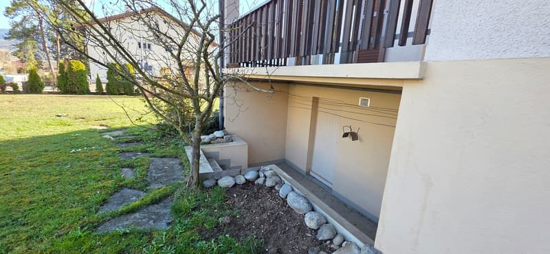 Casa luminosa di 4.5 locali con grande potenziale e ampi garage (8)