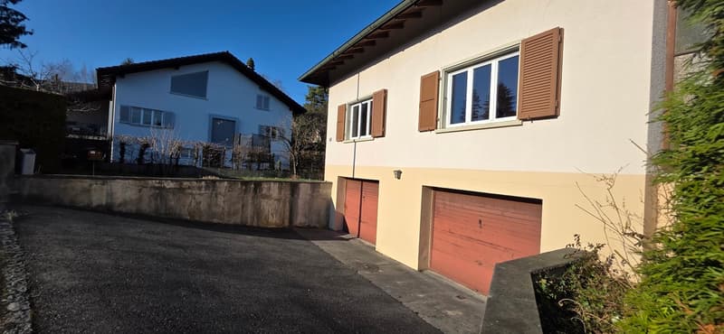 Casa luminosa di 4.5 locali con grande potenziale e ampi garage (11)