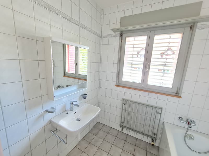 Großes Duplex von 3.5 Zimmern mit 94m2 - Zwei Schritte vom Krankenhaus entfernt (7)