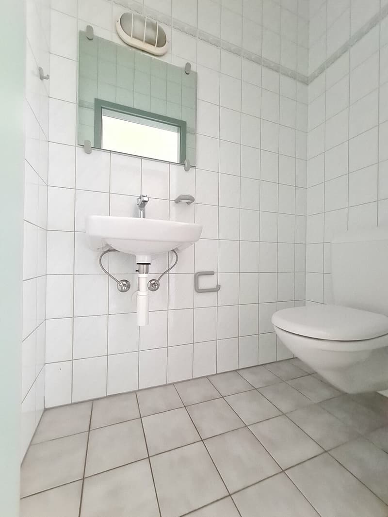Großes Duplex von 3.5 Zimmern mit 94m2 - Zwei Schritte vom Krankenhaus entfernt (10)