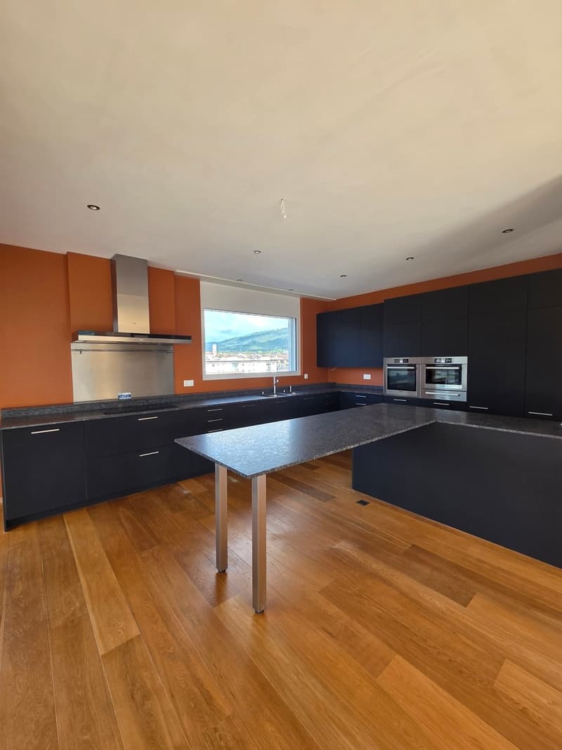 Exceptional apartment on the 6th floor with breathtaking views of Delémont (2)