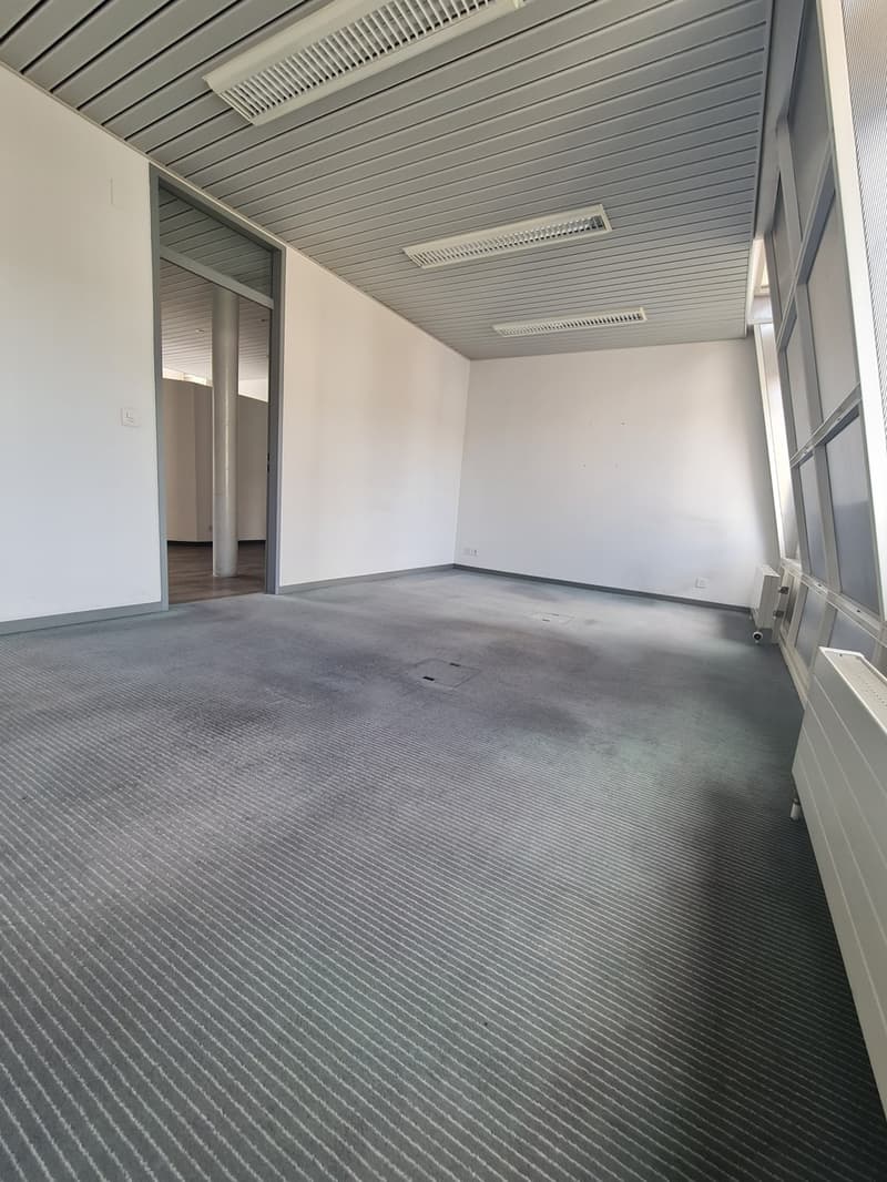 Office / commercial space of 75 m2 (9)