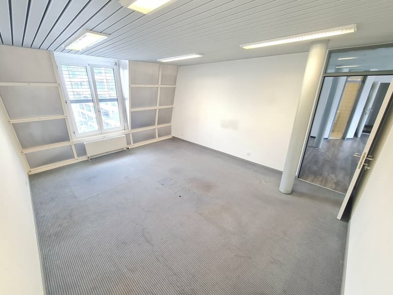 Office / commercial space of 75 m2 (11)