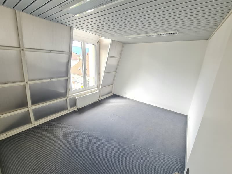 Office / commercial space of 75 m2 (10)