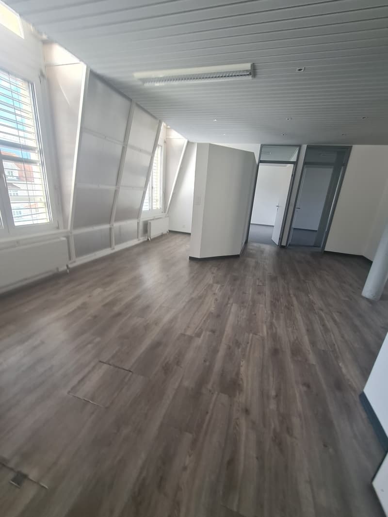 Office / commercial space of 75 m2 (6)