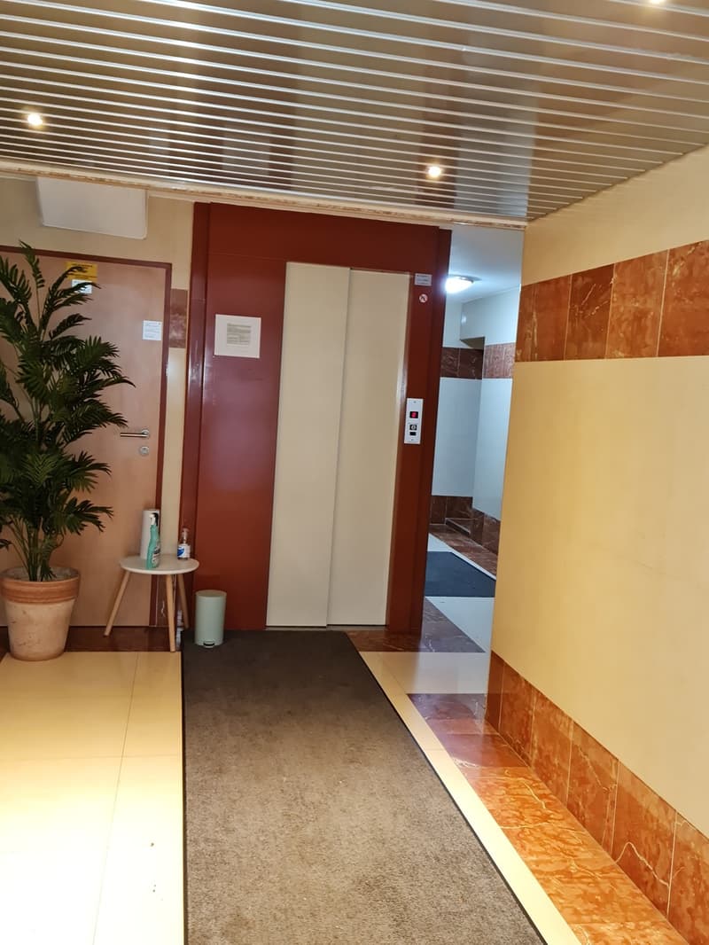 2,5 locali rinnovati con ascensore - A due passi dal villaggio (7)