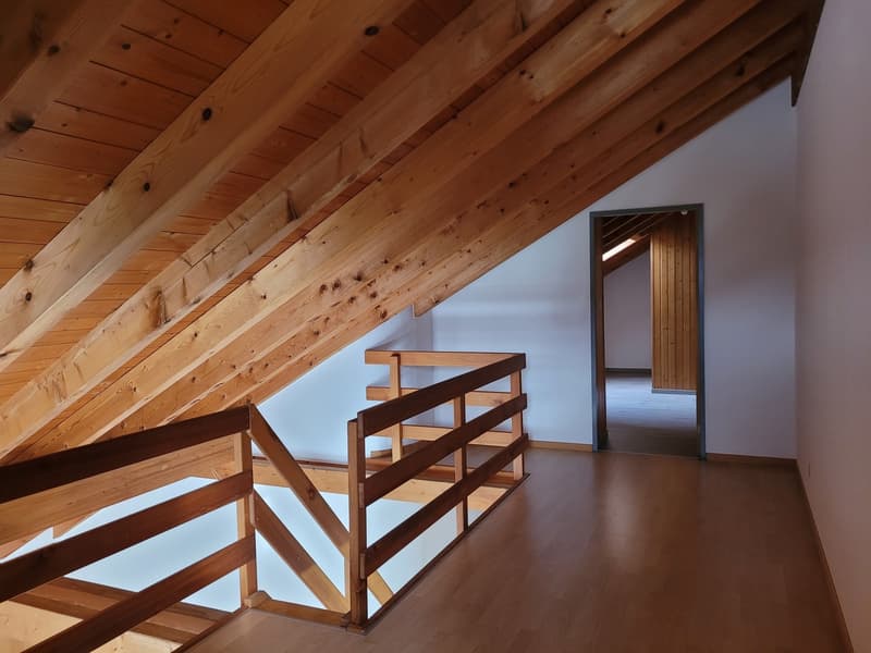 Attique en duplex de 107 m2 au 3ème étage, sans ascenseur (7)