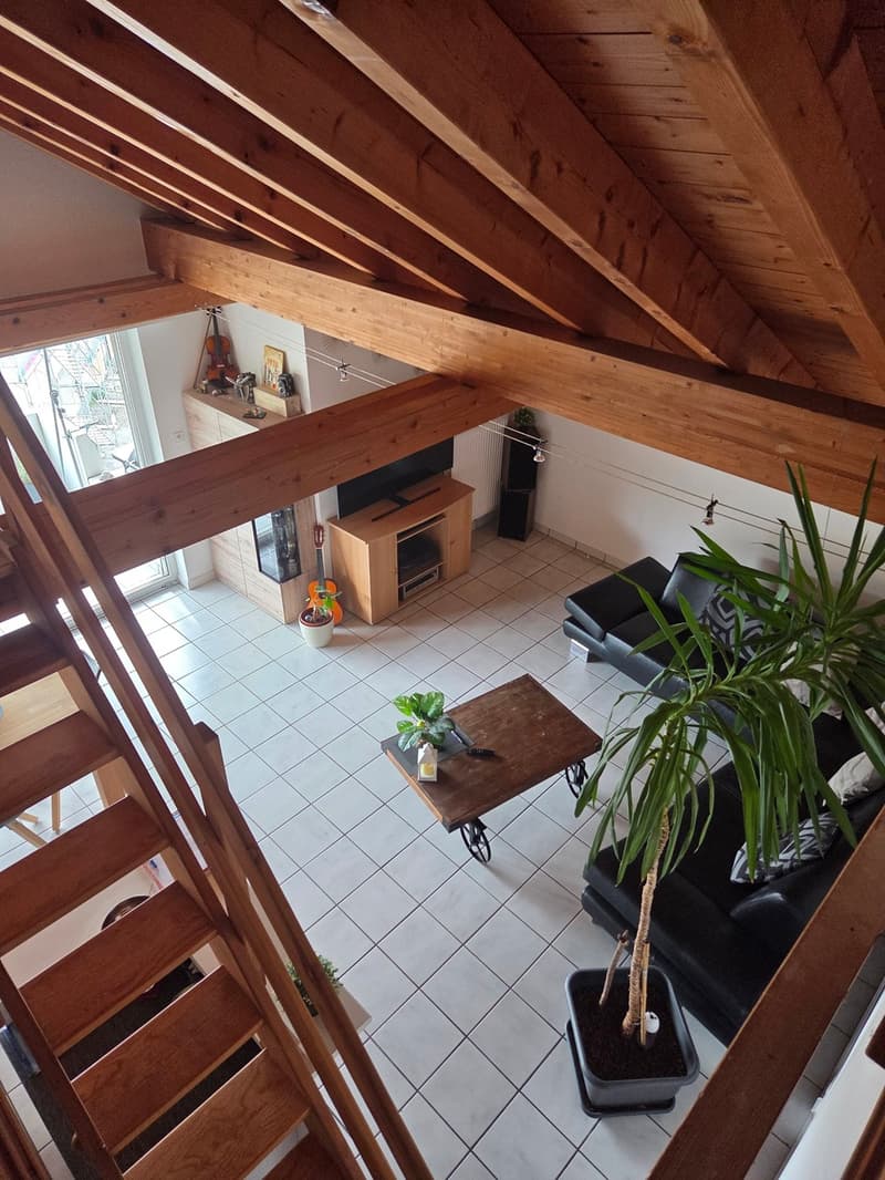 Attique en duplex de 107 m2 au 3ème étage, sans ascenseur (4)