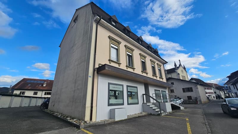 Grundstück zu verkaufen - Gewerbefläche und 4.5-Zimmer-Wohnung (12)