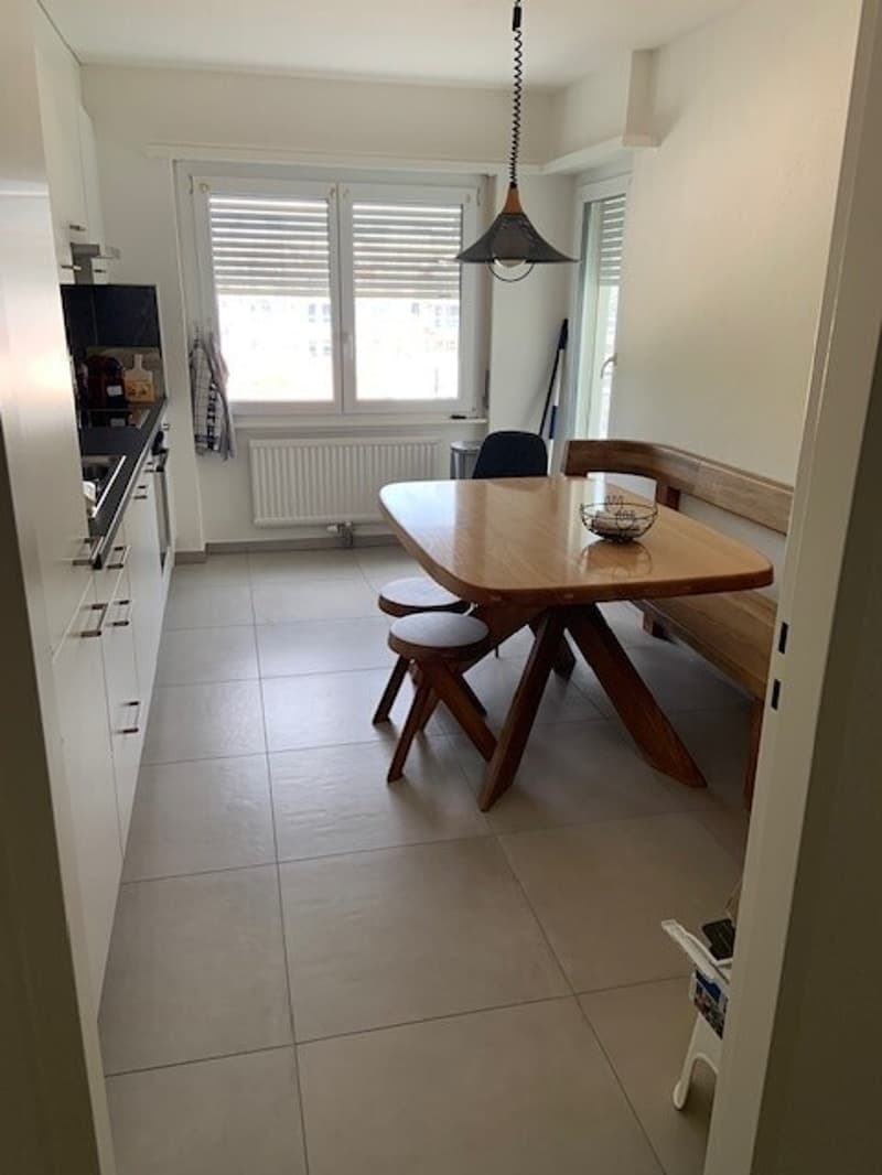 Appartement de 72 m2 au 3ème étage Avec ascenseur (2)