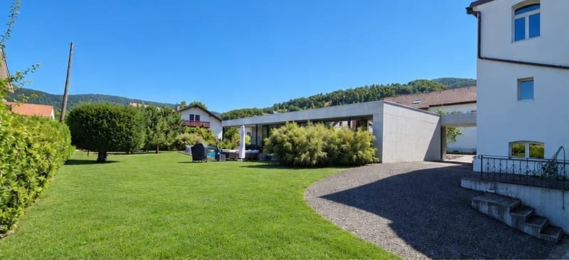 Propriété familiale avec SPA, piscines et multiples possibilité ! (7)