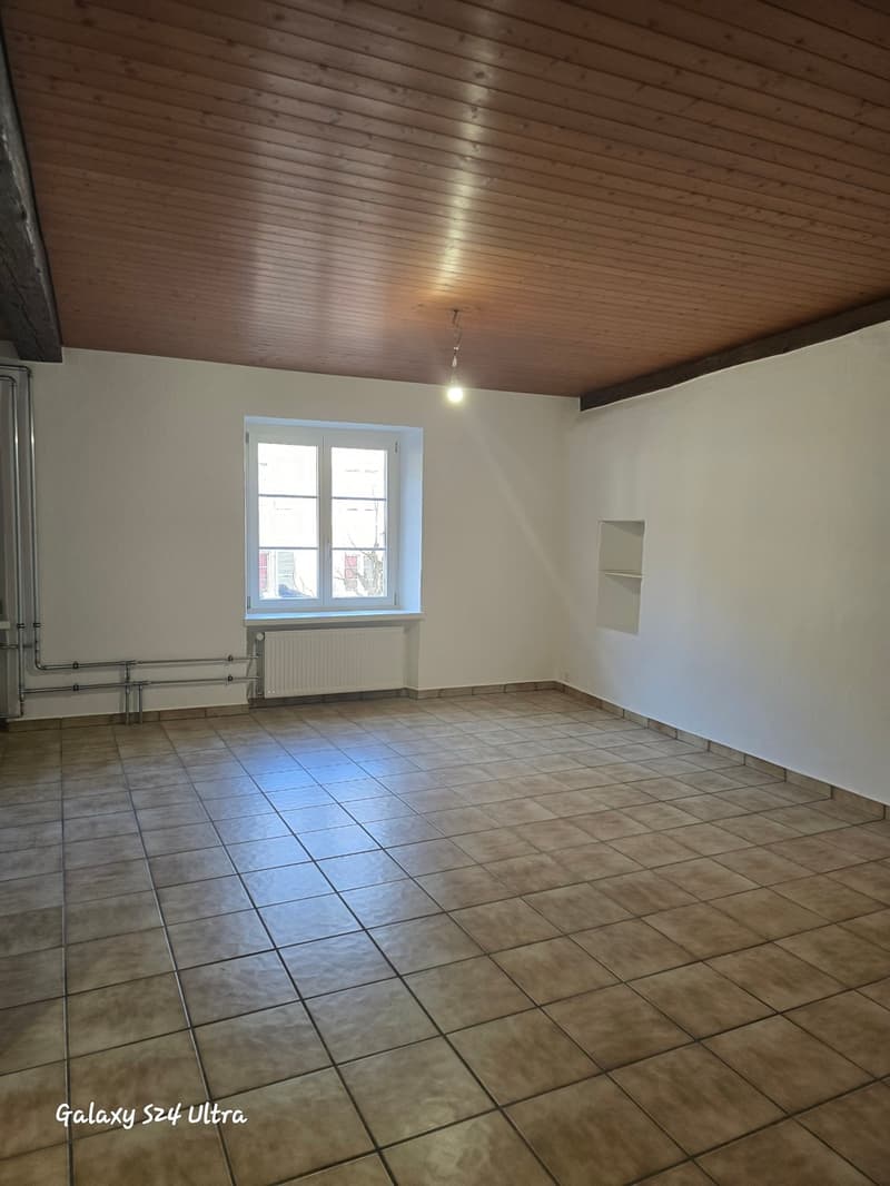 Appartement de 2 pièces Au 2ème étage sans ascenseur (2)