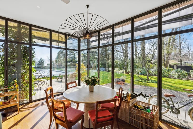 Exceptional property just two steps from the lake (11)