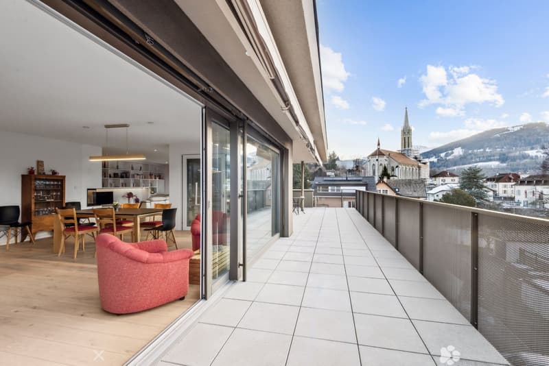 Besitzen Sie die Aussicht -- Exklusives Dachgeschoss mit außergewöhnlichem Panorama (2)