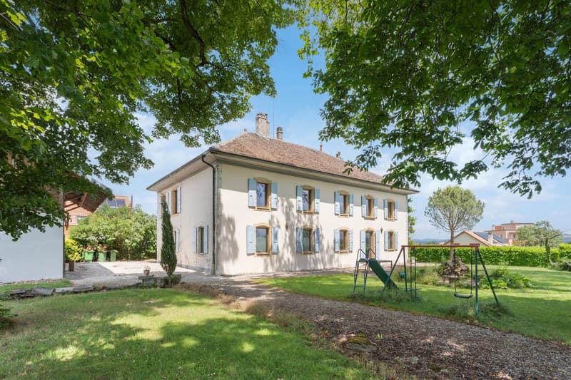 Somptueuse propriété historique sur un domaine viticole ! (4)