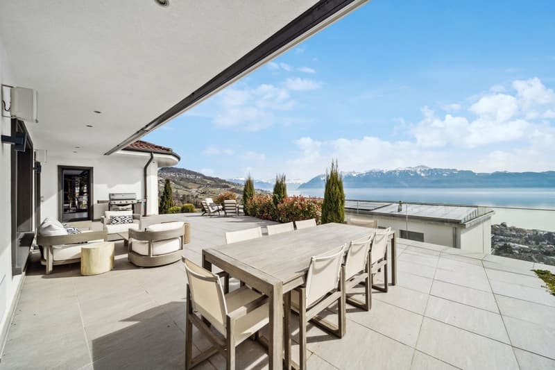 Maison de maître contemporaine avec vue panoramique exceptionnelle (13)
