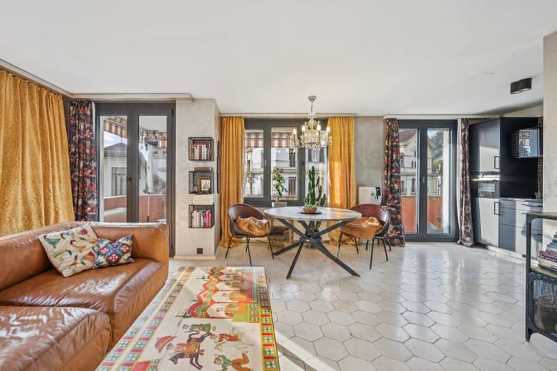 Incantevole appartamento di 2,5 locali con balcone (1)